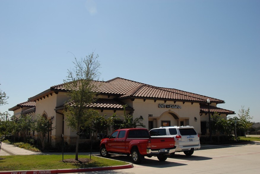More Photos Of 3065 W Southlake Blvd, Southlake Unknown For Lease