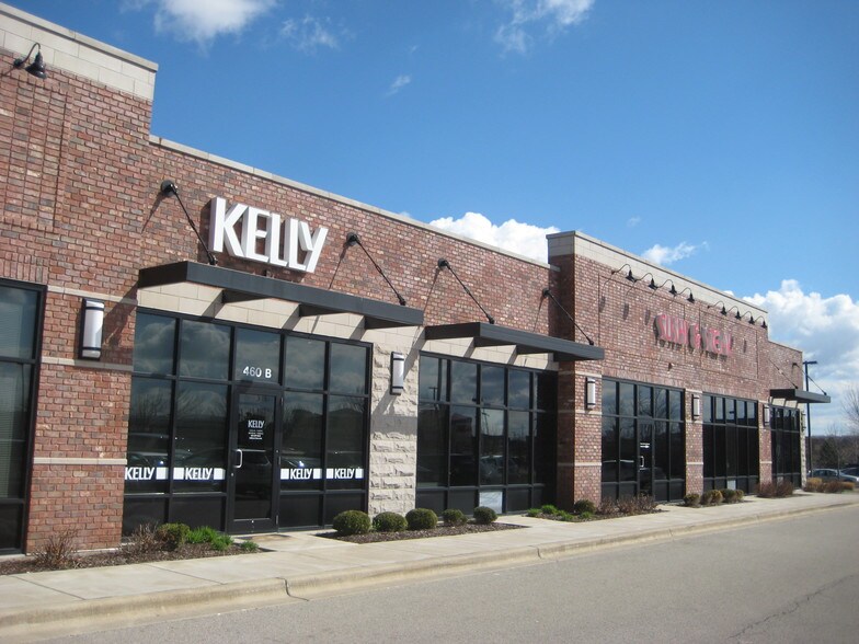 More Photos Of 444-464 N Weber Rd, Romeoville Freestanding For Lease