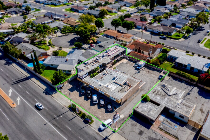 More Photos Of 2000-2010 W Lincoln Ave, Anaheim Freestanding For Sale