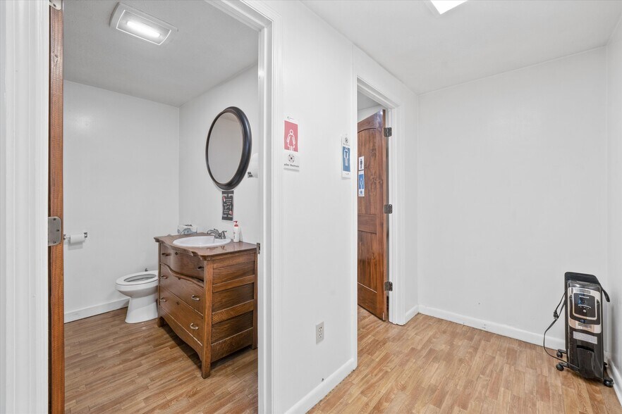 More Photos Of , Maryville Unknown For Sale