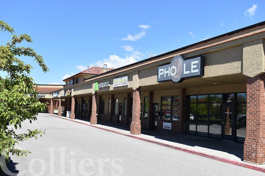 More Photos Of 2100-2174 S Broadway Ave, Boise Storefront For Lease