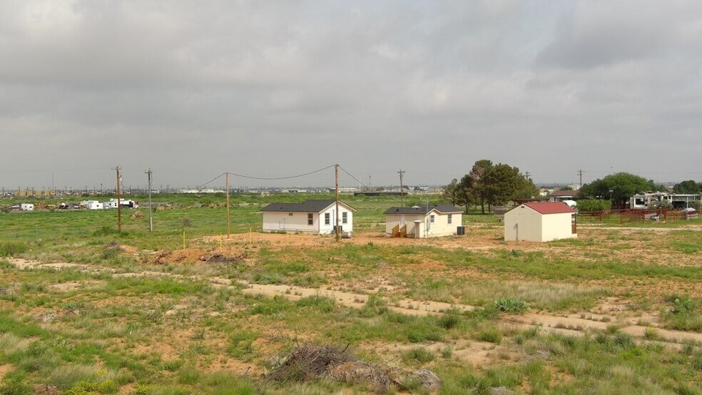 More Photos Of 2701 County 135 Rd, Midland Manufactured Housing Mobile Home Park For Lease