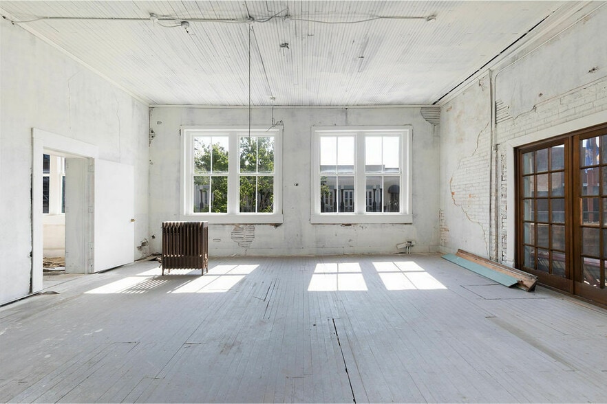 More Photos Of 101 Palafox St, Pensacola Post Office For Sale