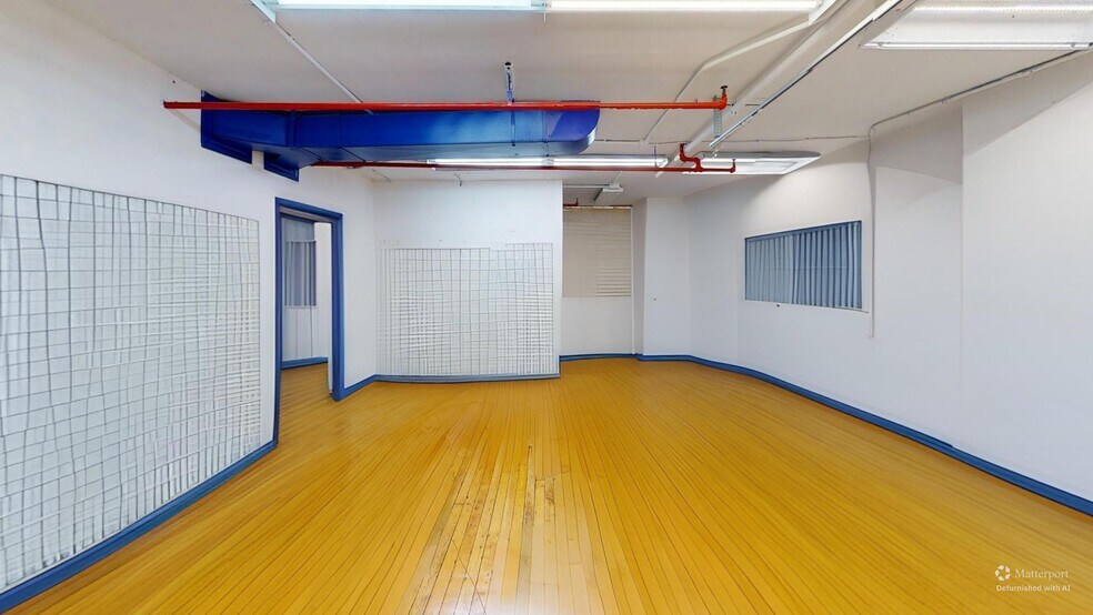 More Photos Of 1997-2013 Mcdonald Ave, Brooklyn Warehouse For Lease