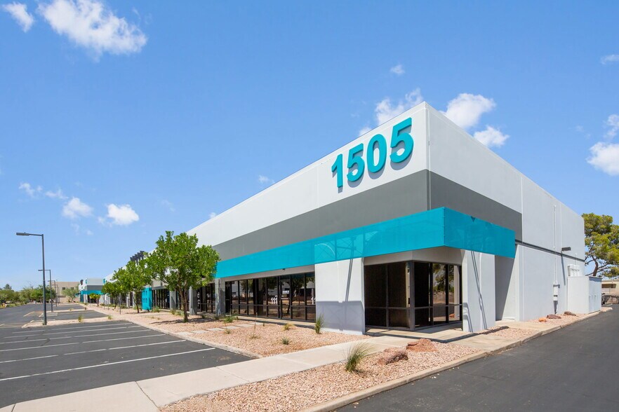 More Photos Of 1435 N Hayden Rd, Scottsdale Unknown For Lease