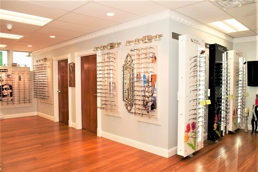 More Photos Of 477 Connecticut Blvd, East Hartford Medical For Lease