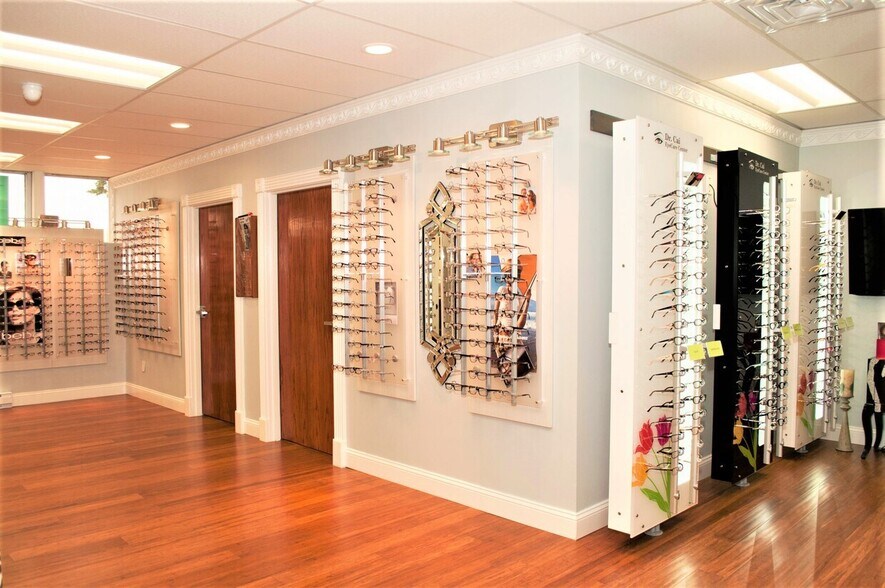 More Photos Of 477 Connecticut Blvd, East Hartford Medical For Lease