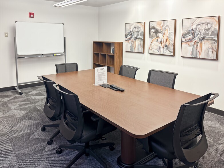 More Photos Of 20937 Ashburn Rd, Ashburn Coworking Space