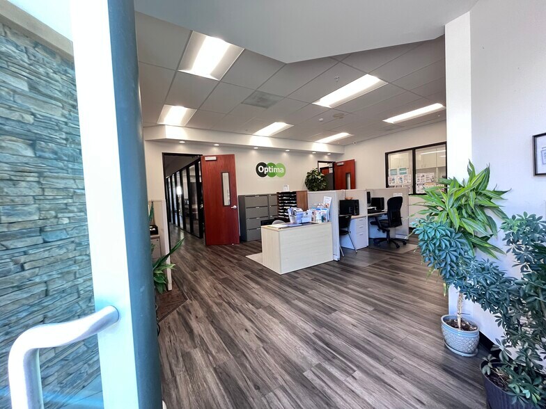 More Photos Of 1935 Chicago Ave, Riverside Office For Sale