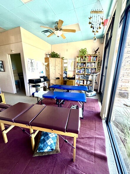 More Photos Of 25 Easy St, Carefree Office For Lease