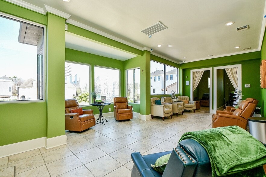 More Photos Of 5721 Winsome Ln, Houston Storefront Retail Office For Sale