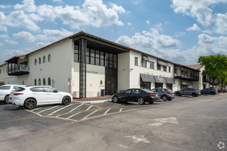Primary Photo Of 6040 Camp Bowie Blvd, Fort Worth Freestanding For Lease