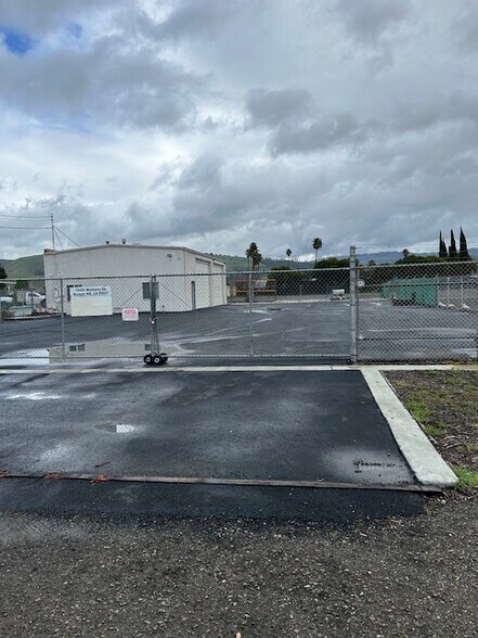Primary Photo Of 19400 Monterey Rd, Morgan Hill Service For Sale
