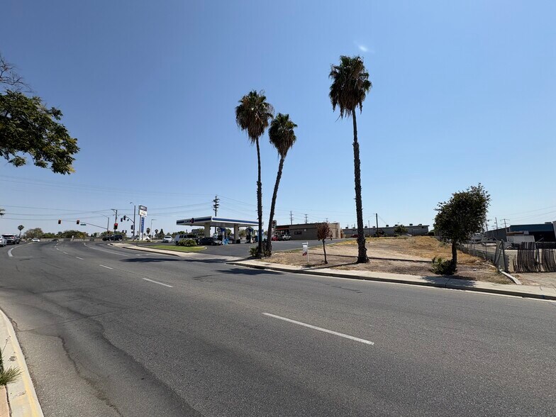 More Photos Of 3333 Union Ave, Bakersfield Land For Lease