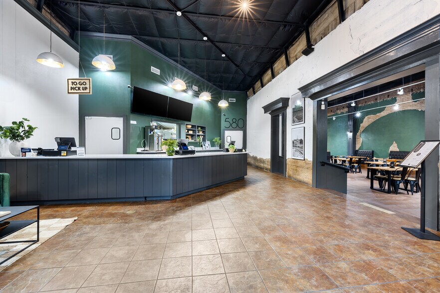 More Photos Of 14 W Main St, Idabel Restaurant For Sale