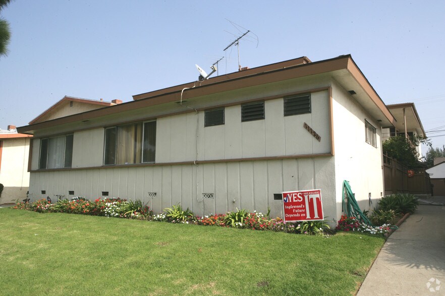 More Photos Of 11126 Crenshaw Blvd, Inglewood Apartments For Sale