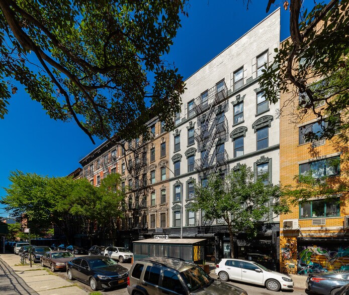 More Photos Of 245 Eldridge St, New York Apartments For Lease