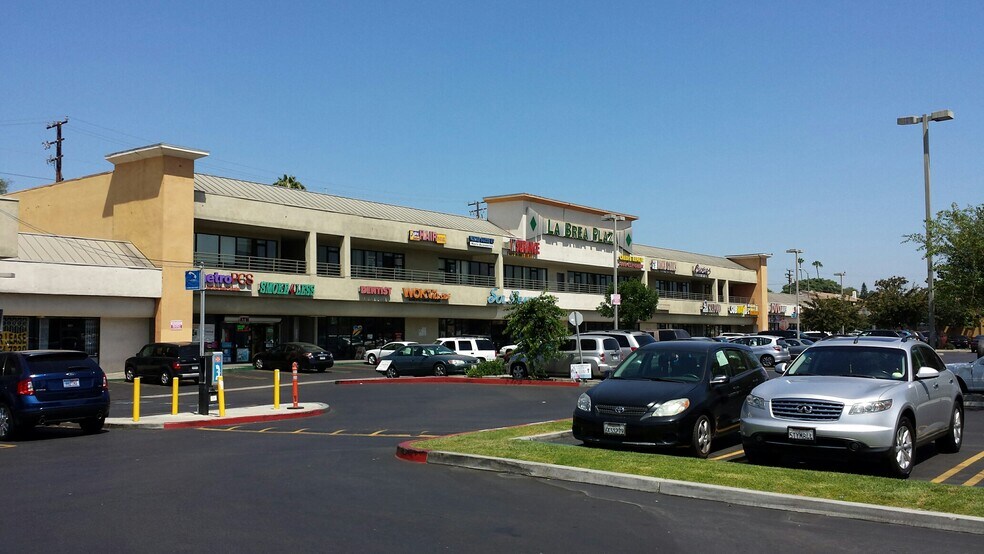 More Photos Of 901-985 N La Brea Ave, Inglewood Unknown For Lease