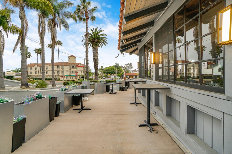 More Photos Of 1925 S El Camino Real, San Clemente Restaurant For Sale