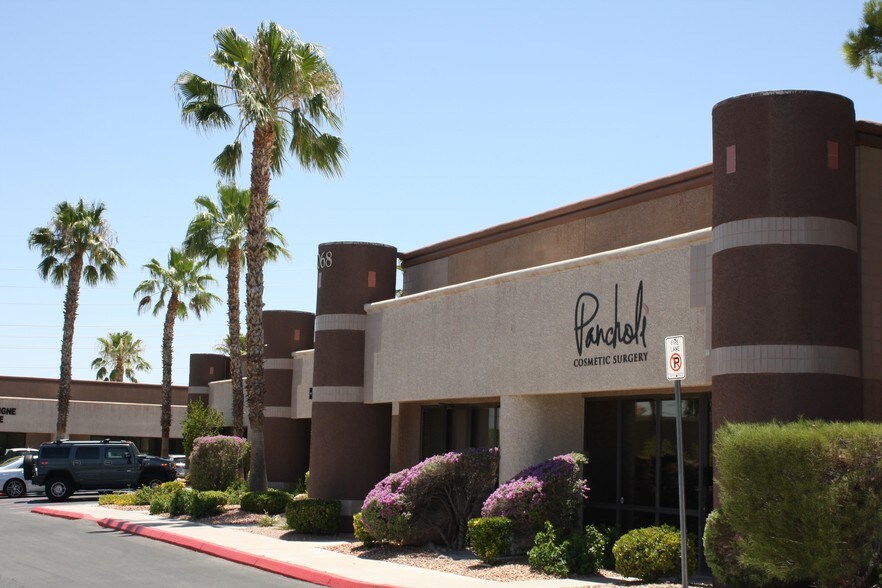 More Photos Of 8064-8084 W Sahara Ave, Las Vegas Office For Lease