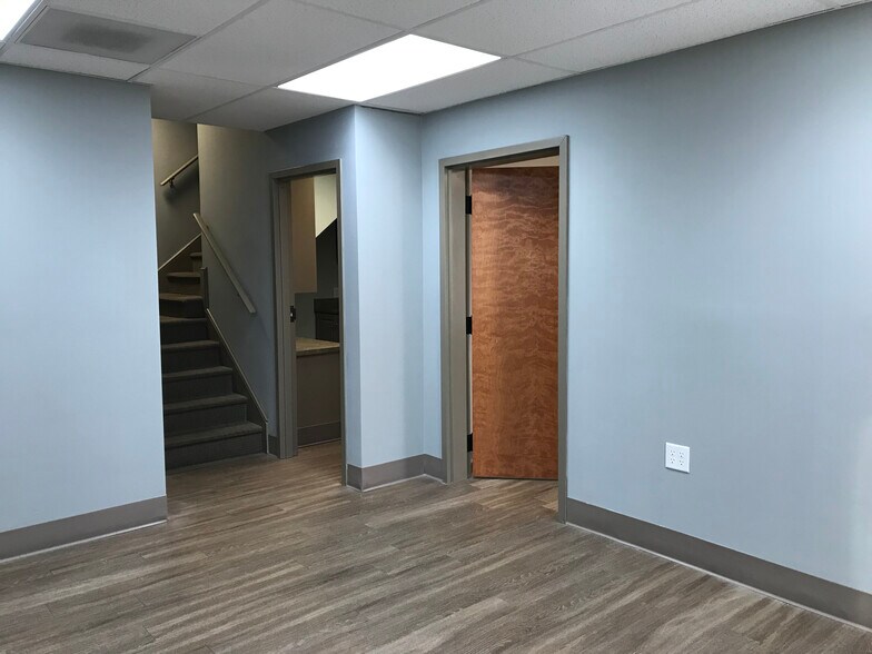 More Photos Of 1250 John B White Sr Blvd, Spartanburg Medical For Lease