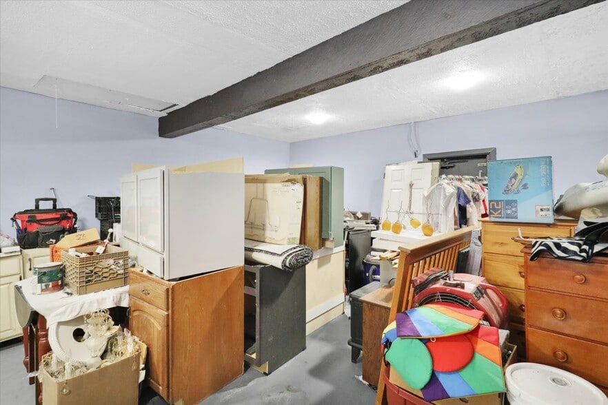 More Photos Of 318 State St, Pottstown Freestanding For Sale