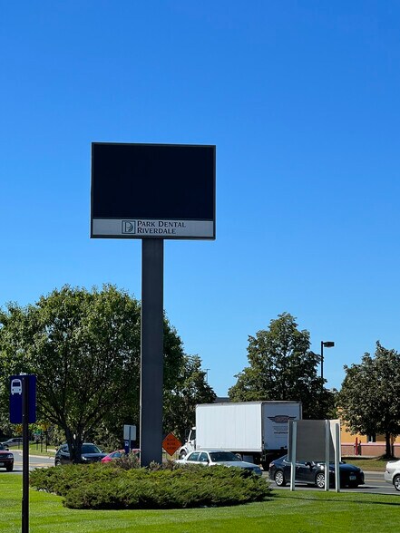 More Photos Of 3161 NW Northdale Blvd, Minneapolis Office For Lease