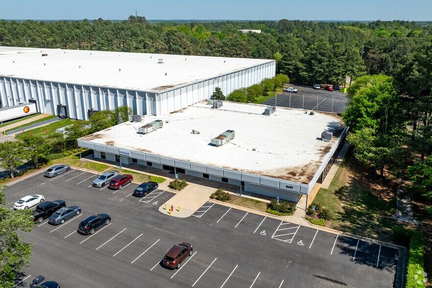 More Photos Of 3401 Gresham Lake Rd, Raleigh Distribution For Lease