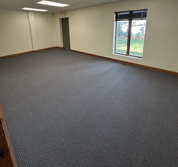 More Photos Of 346 Taft Ave, Glen Ellyn Office For Lease