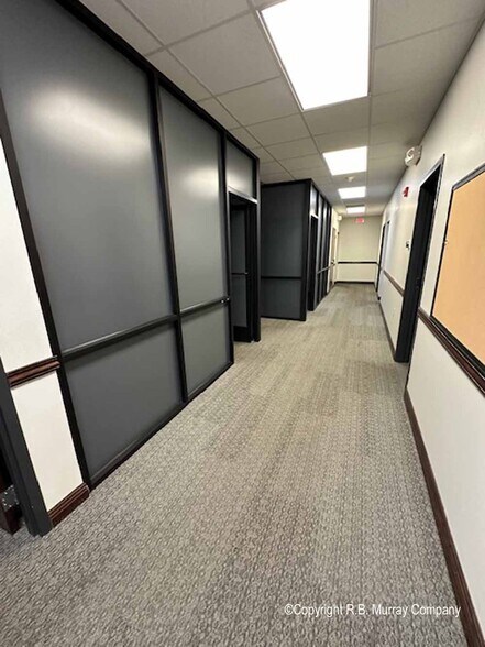 More Photos Of 1701 S Enterprise Ave, Springfield Office For Sale