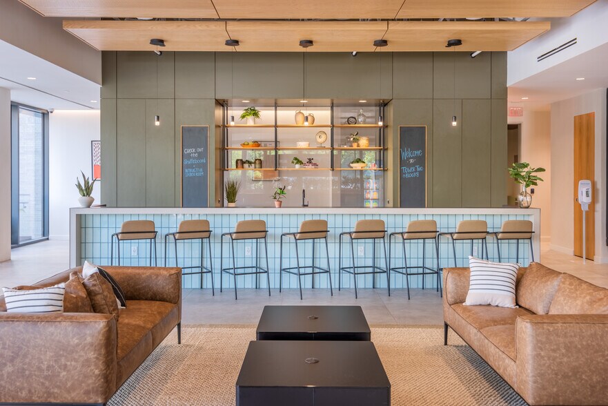 More Photos Of 621 Hillsborough St, Raleigh Office For Lease