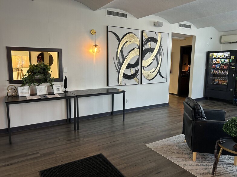 More Photos Of 1019 Astor Ave, Forest Park Medical For Sale