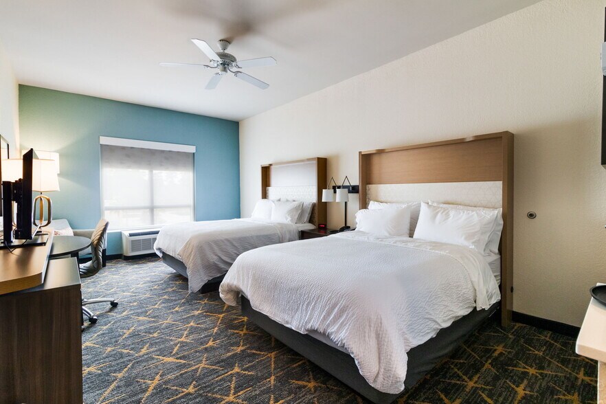 More Photos Of 1800 Martin Luther King Blvd, Houma Hotel For Sale