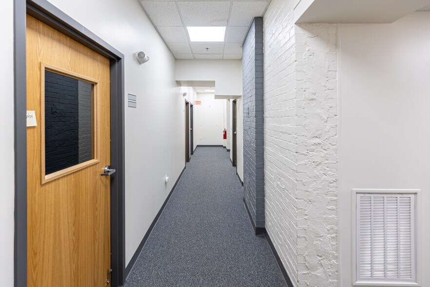 More Photos Of 4925 Harrison St, Pittsburgh Warehouse For Sale