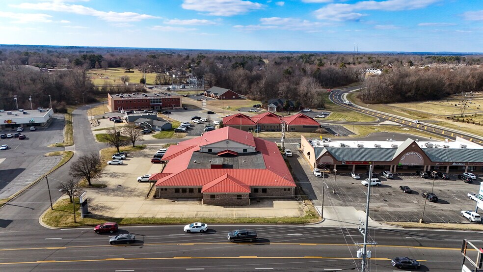 More Photos Of 2831 Lone Oak Rd, Paducah Medical For Sale