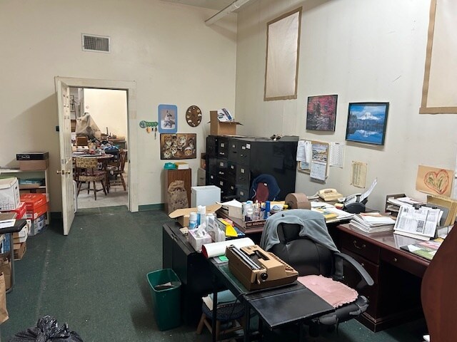 More Photos Of 16-18 Proctor St, Salem Warehouse For Lease