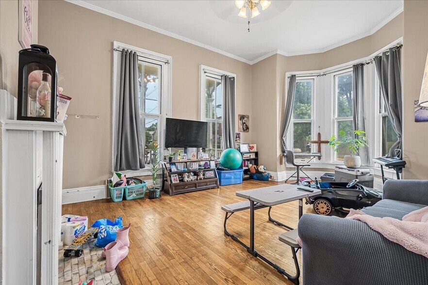 More Photos Of , Frankfort Multifamily For Sale