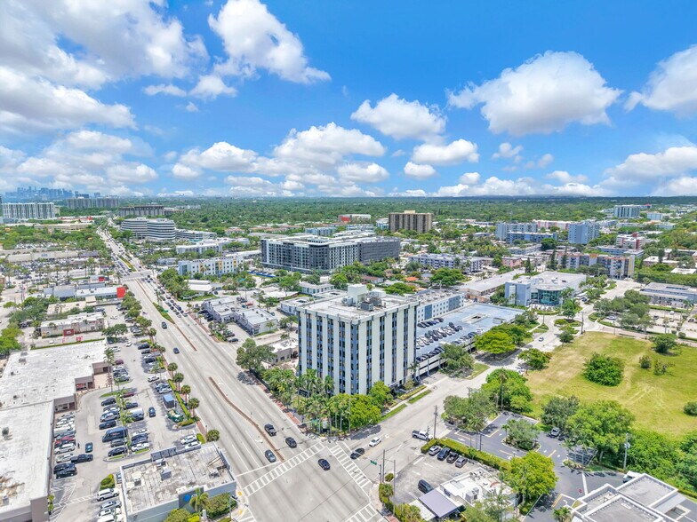 More Photos Of 12550 Biscayne Blvd, North Miami Medical For Sale
