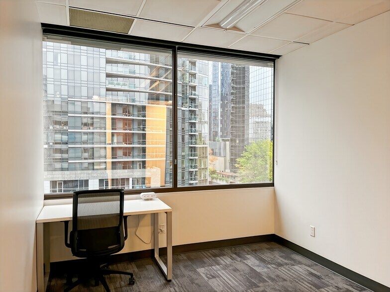More Photos Of 10655 NE 4th St, Bellevue Coworking Space