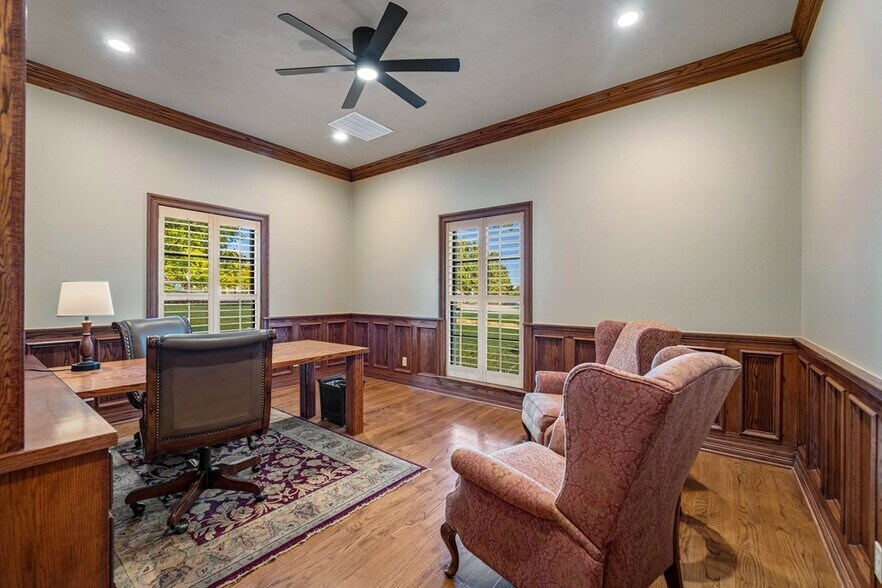 More Photos Of 2409 Commerce st, San Saba Land For Sale