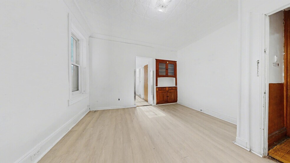 More Photos Of 6424 Madison St, Ridgewood Apartments For Sale