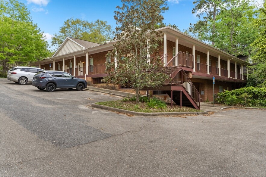 More Photos Of 2104 Delta Way, Tallahassee Office For Sale