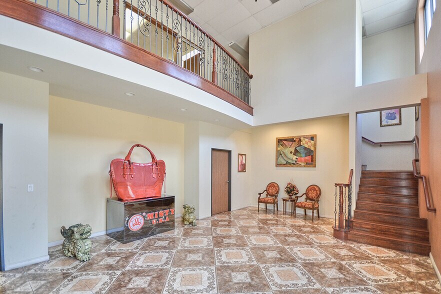 More Photos Of 9323 Rush St, South El Monte Manufacturing For Sale