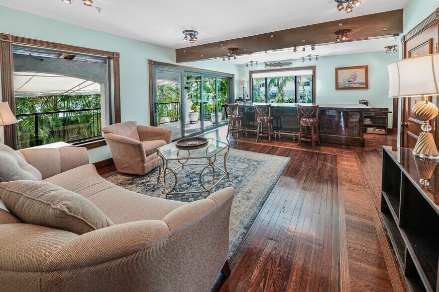 More Photos Of 512 Saint Lucie Crescent, Stuart Apartments For Sale