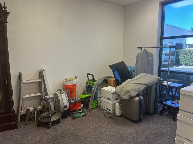 More Photos Of 4355 Technology Dr, Livermore Warehouse For Sale