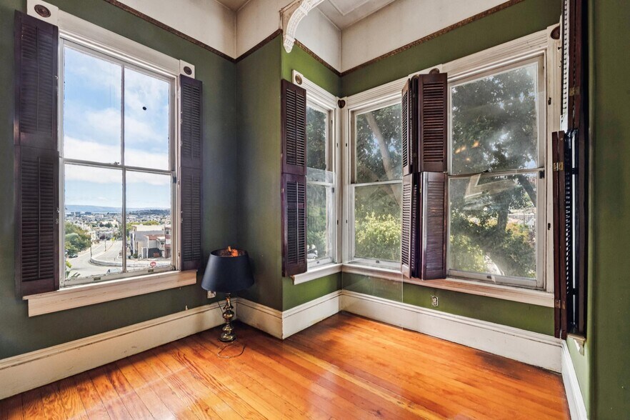 More Photos Of 19 Danvers St, San Francisco Apartments For Sale
