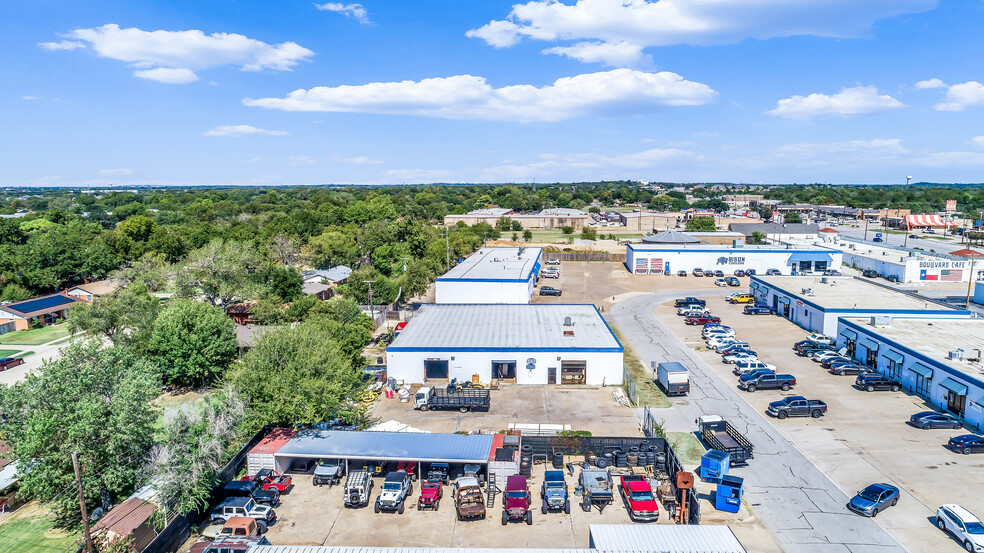 Primary Photo Of 5105 Commercial Dr, North Richland Hills Industrial For Sale