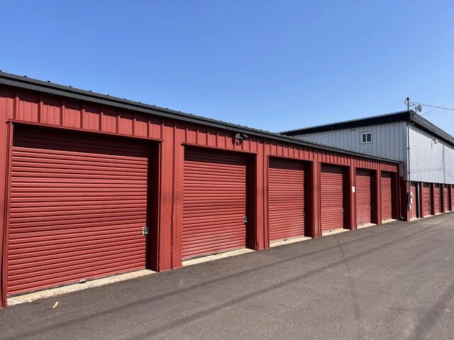 More Photos Of 812 Baldy Mountain rd, Sandpoint Self Storage For Sale