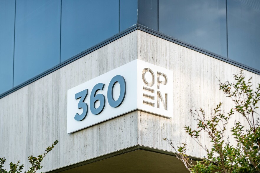 Primary Photo Of 360 N Pacific Coast Hwy, El Segundo Office For Lease