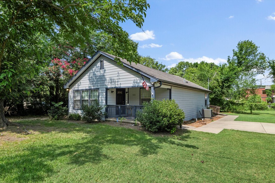 More Photos Of 5017 Colleyville Blvd, Colleyville Office For Sale